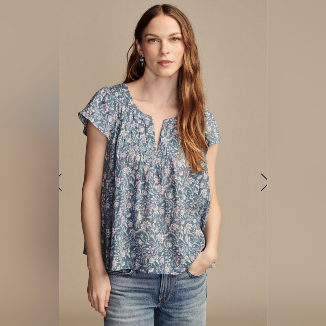 23Lucky Brand Wide Smock Sleeve Top Nwot